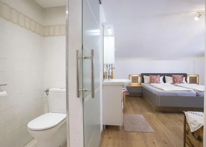 Weiher By Interhome דירה Haslach